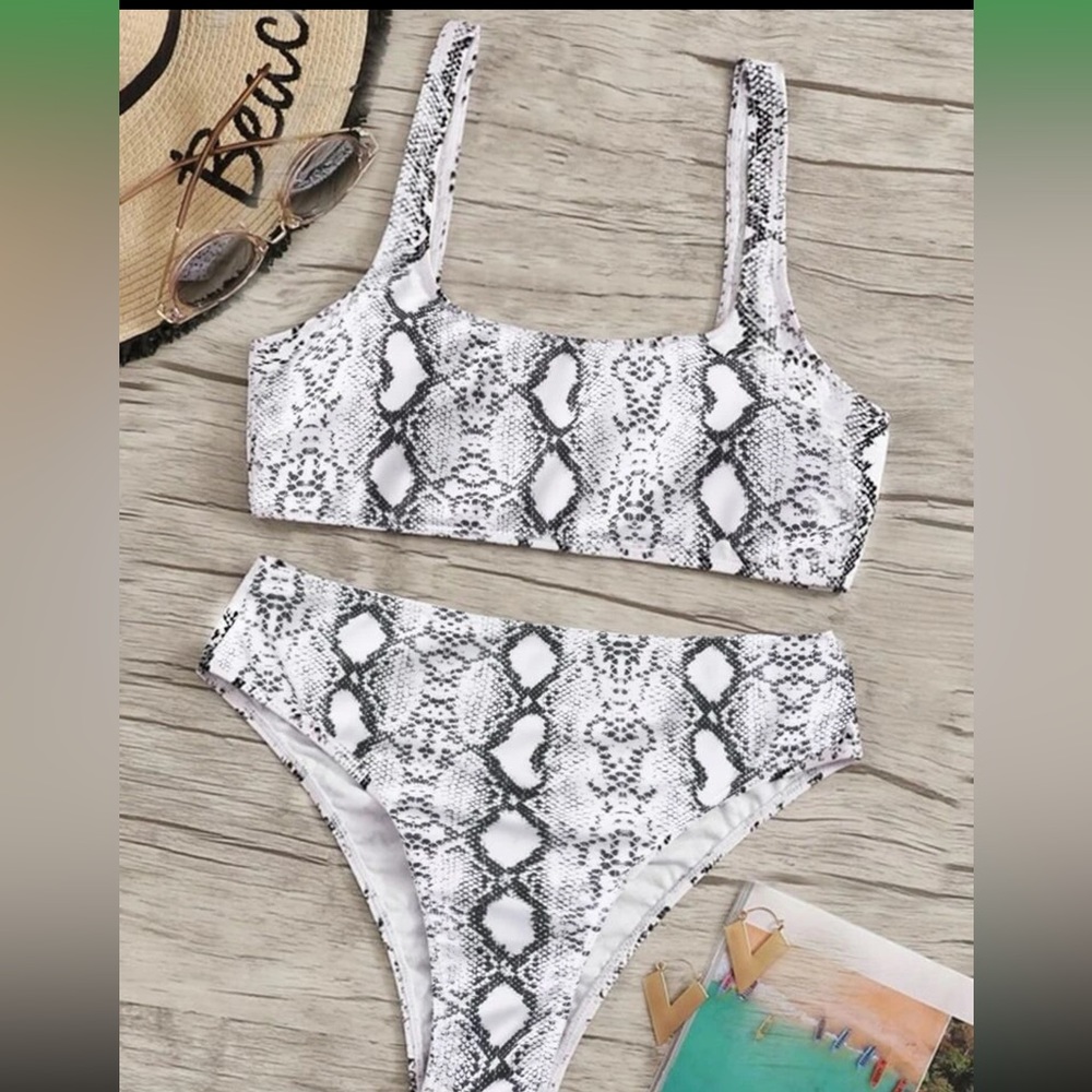 Swim Bundle of 2 Bikinis - Size XL